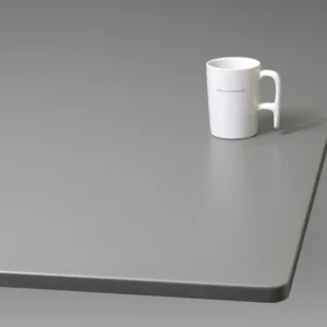 UH-002